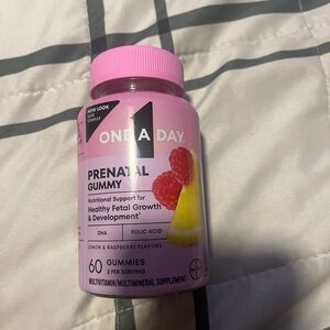 One A Day Prenatal Gummy Vitamins